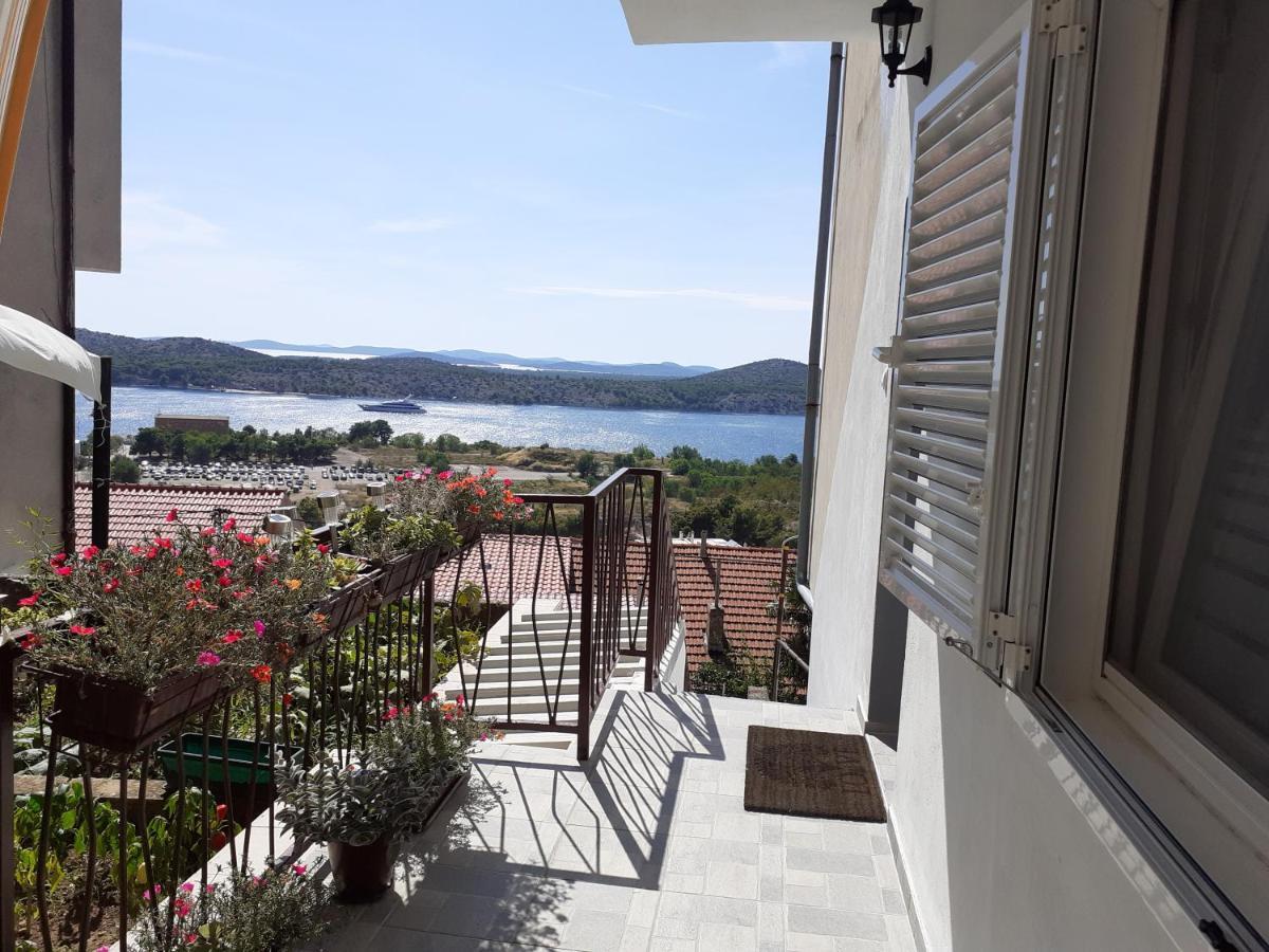 Apartment Marinero Šibenik Exteriör bild